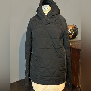 LuLuLemon Quilted Yoga Jacked with zippered sides and cinch-able hood